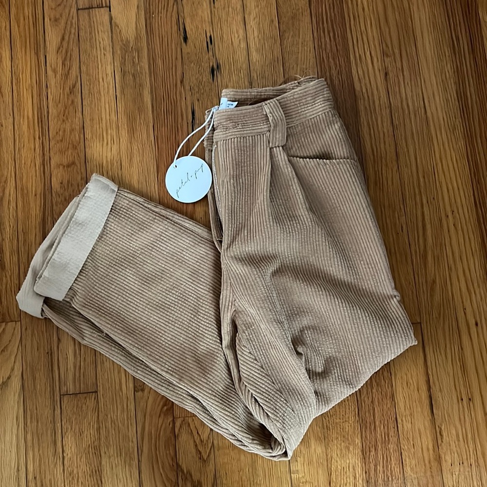 Petal & pup. Size 2 pants. Never worn
